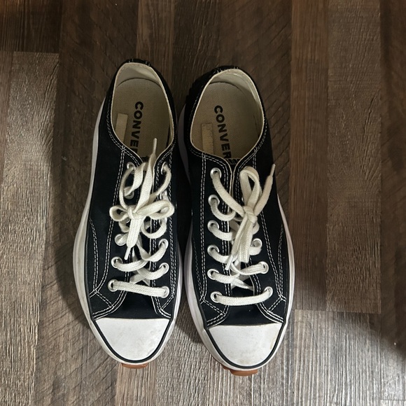 Converse Classic Black and White Low-Tops - Picture 1 of 4